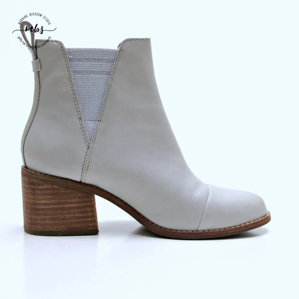 Toms women size